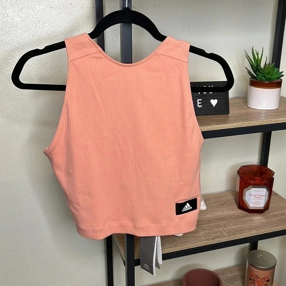 ADIDAS NWT Plunge-back Cropped Ribbed Tank Size L - Picture 2 of 6